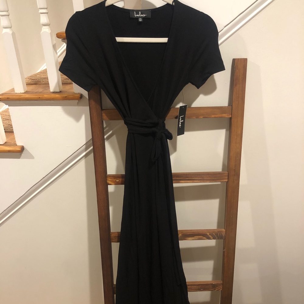 NWT lulus back maxi wrap dress